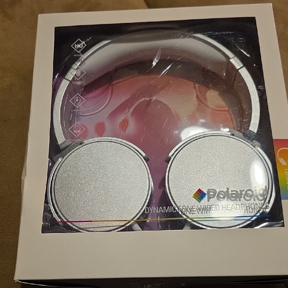 Polaroid Silver Over-Ear Headphones - Picture 1 of 1